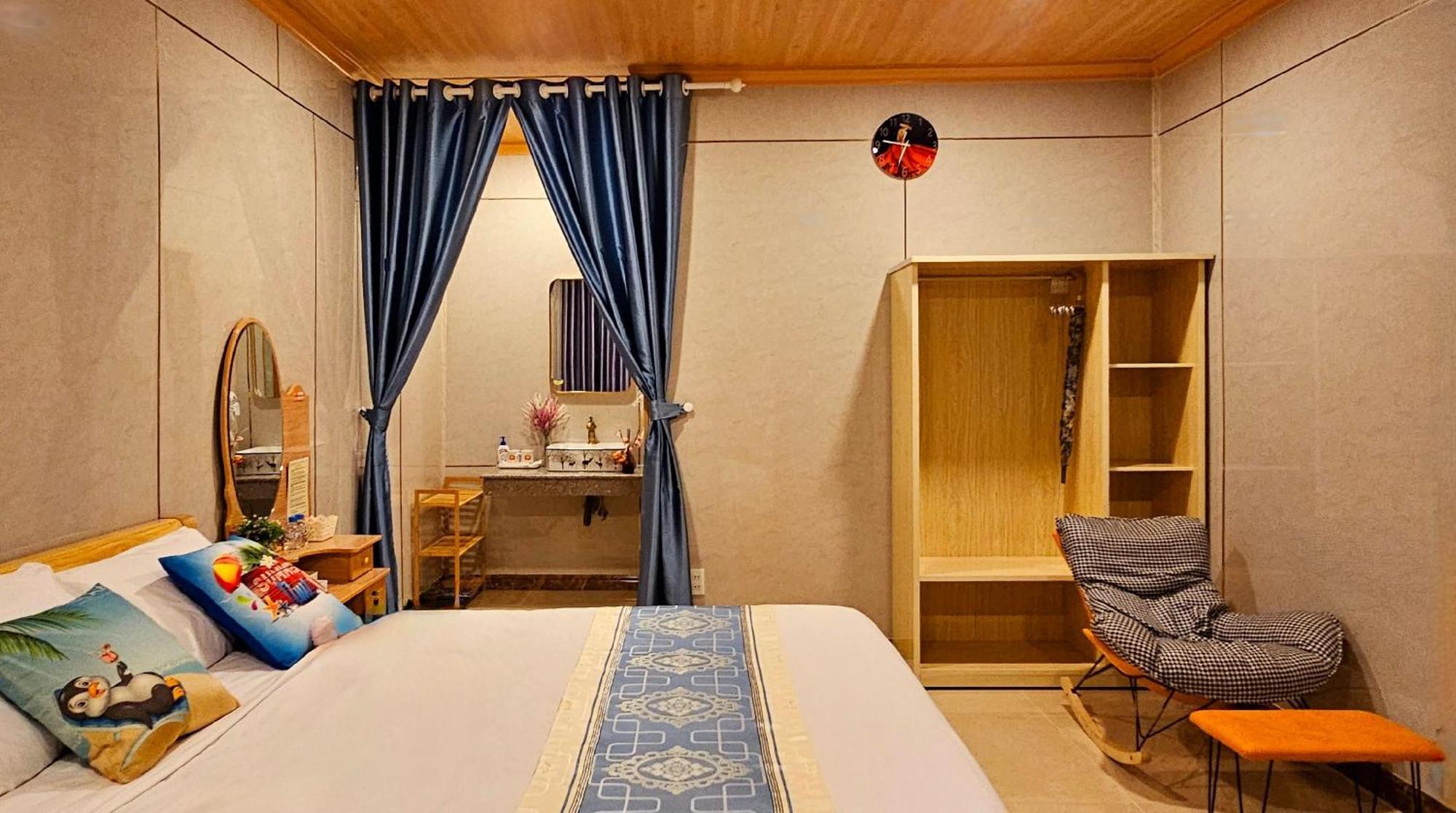Sala Проживание в семье *