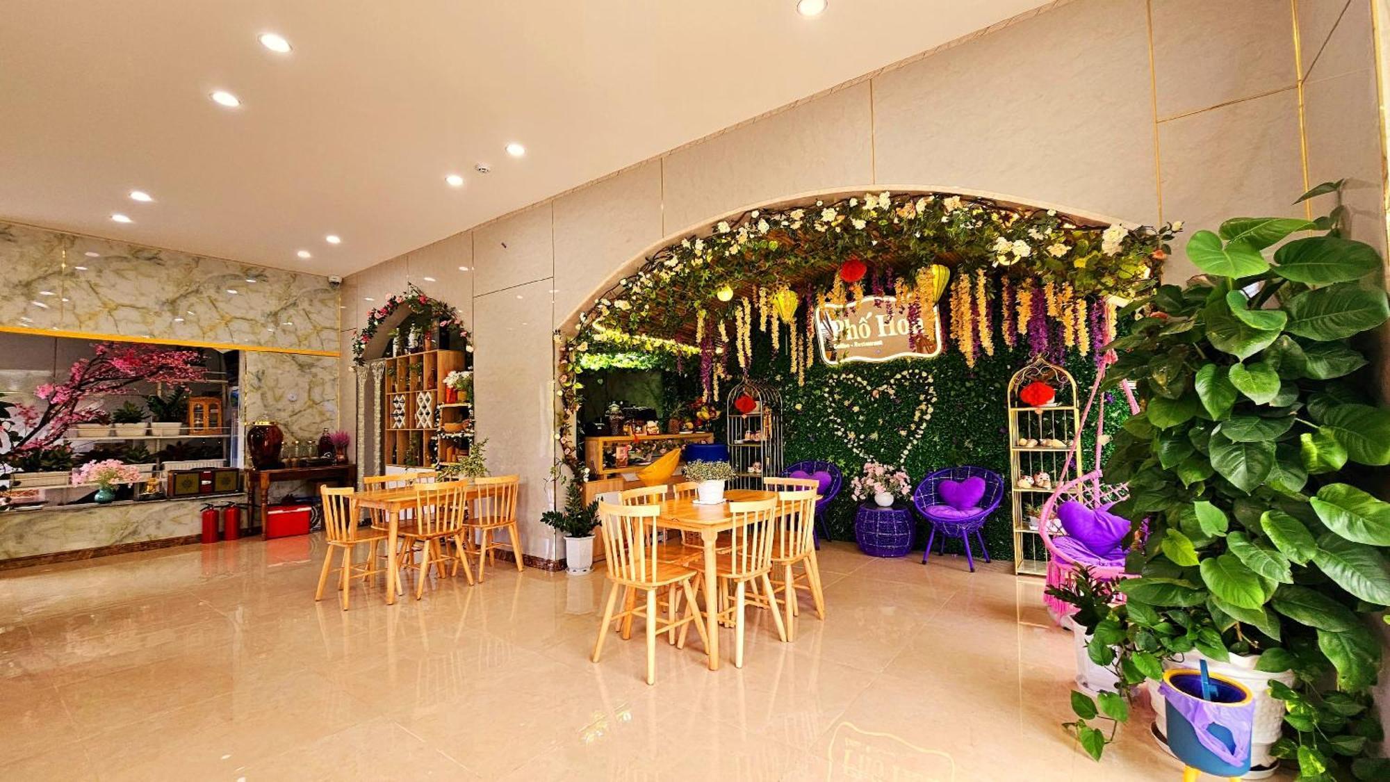 Sala Проживание в семье Хочам